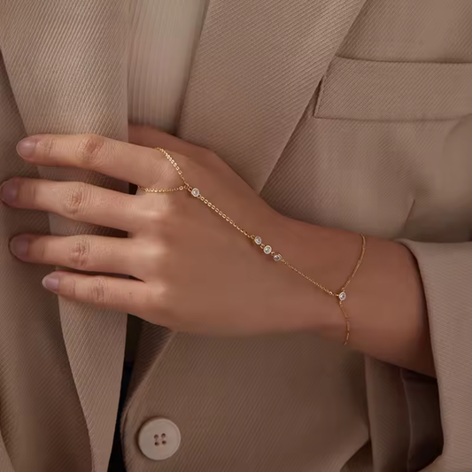 925 Sterling Silver Four-Leaf Clover Hand Chain Bracelet with CZ – Adjustable Summer Body Jewelry